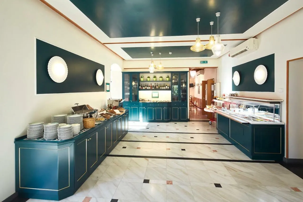 ***  Hotel Villa Adriana Monterosso al Mare Italy