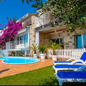 https://casa-anicia.hotelinveneto.com