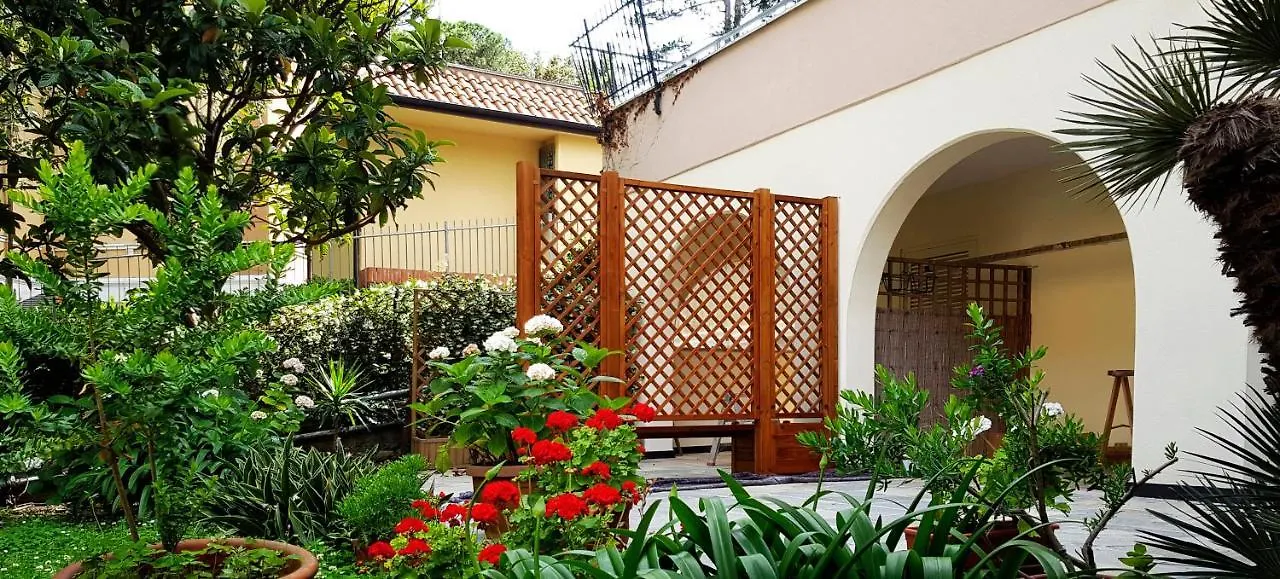 ***  Hotel Villa Adriana Monterosso al Mare Italy